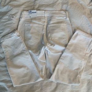 Old Navy White Straight Leg Boyfriend Jeans size 0 NWT